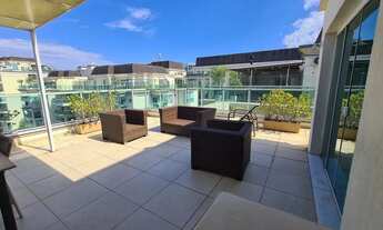 Imagem 2: Duplex para venda tem 210 metros quadrados com 3 quartos em Barra da Tijuca - Rio de Janei