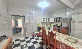 Imagem 2: Vendo casa na Marambaia, c/ 3 suítes, sendo 1 master, sala, cozinha, quintal e 2 vagas de