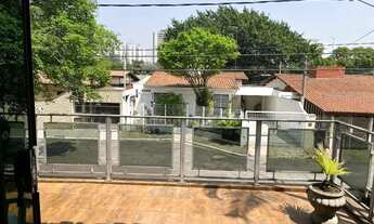 Imagem 2: Casa à venda no Parque Continental, São Paulo: 4 dormitórios e ampla área externa!