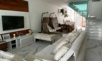 Imagem: Casa em condomínio disponível para venda