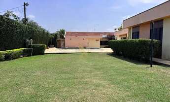 Imagem 6: Casa de 428m² á venda, 4 quartos, 3 banheiros, ampla sala de estar e edícula podendo ser u