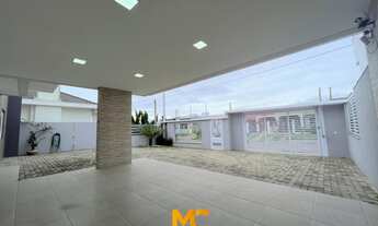 Imagem 6: Casa com ótimo padrão de construção com 04 dormitórios