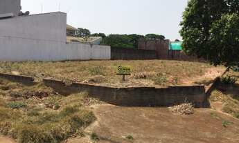 Imagem: Terreno Comercial e Residencial