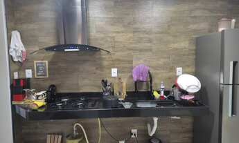 Imagem: Casa com 2 quartos com piscina em Industrial