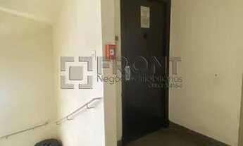 Imagem 4: Excelente apatamento com comodos amplos na frente do metro Republica. PACOTE R$ 2150,00