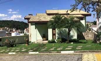 Imagem 2: JACAREí - Casa de Condomínio - Jardim Coleginho