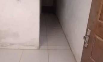 Imagem 6: Aluga se casa na fialho próximo a ponto de ônibus e mercado