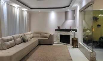 Imagem: Sobrado mobiliado com 4 quartos à venda