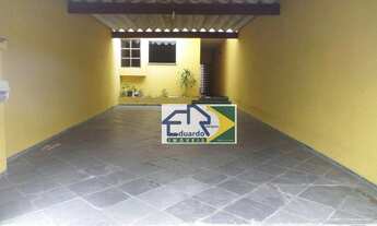 Imagem 4: Excelente sobrado c/3 dorms, 4 vagas cobertas para alugar por R$ 1.750/mês - Cidade Edson