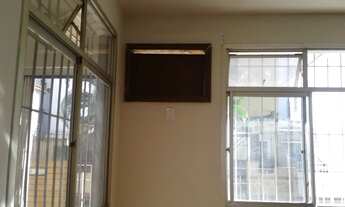 Imagem 3: Casa de vila térrea para aluguel tem 211 metros quadrados com 5 quartos