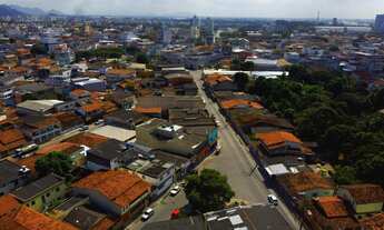 Imagem 7: Vendo predio comercial escriturado com 8 casas e Apt. PROX. Av.Central laranjeiras. FACILI