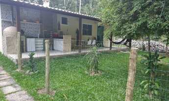 Imagem 2: Casa Mobiliada com área gourmet e ofurô em condomínio Ilha de Guaratiba