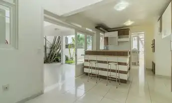 Imagem 6: Casa para Venda - 250m², 4 dormitórios, sendo 1 suites, 3 vagas - Menino Deus