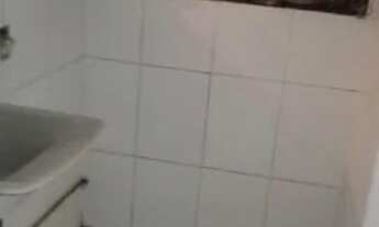 Imagem 5: Aluga-se apartamento 4 andar por favor ler o anúncio antes de ligar