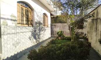 Imagem 2: Casa térrea à venda com 03 quartos (1 suíte) e 3 vagas em Vila Gustavo - SP