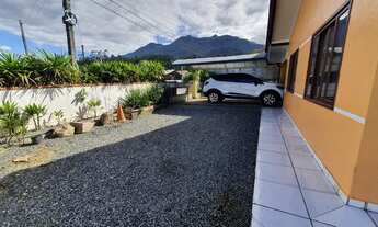 Imagem: Casa impecável. De R$ 330 mil, por R$ 220