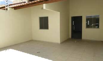 Imagem 2: Alugo Casa 2/4 c Suite na Ayrton Senna; Casa Nova, toda no porcelanato; C/ Jardim de Inve