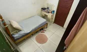 Imagem 2: Vendo casa ENORME estudo troca