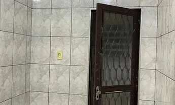 Imagem 2: Casa próximo a Avenida Meriti em Vista Alegre