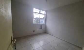 Imagem 6: Apartamento para aluguel possui 45 metros quadrados com 2 quartos em Zé Garoto - São Gonça