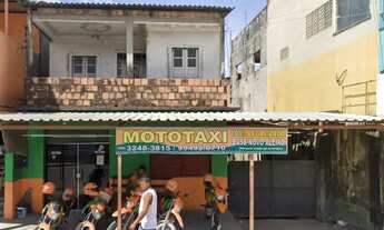 Imagem: Casa com dois terrenos na principal do Novo