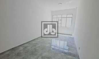 Imagem 6: Conjugado, Posto 4 Andar alto, 1 quarto,sala