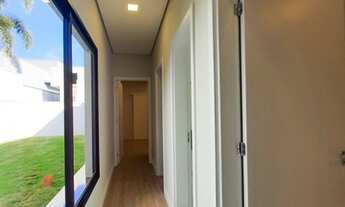 Imagem 4: Casa de condomínio para venda possui 180 metros quadrados com 3 quartos