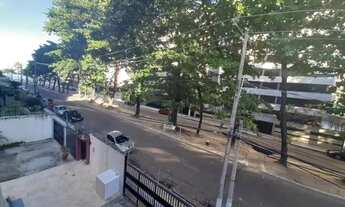 Imagem 1: Aluga-se Apto Quarto e Sala no EDF. Carlton, Ponta Verde. 20 metros do MAR! <br><