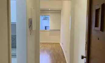 Imagem 2: Quality House Aluga: Excelente apartamento de 2 quartos sendo 1 suíte, armários, próximo a