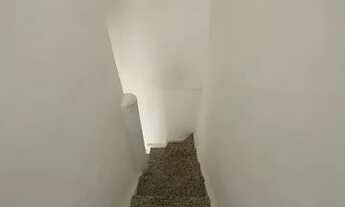 Imagem 2: Easy vieiralves <br>100% mobiliado<br>Duplex último andar<br>Sala <br