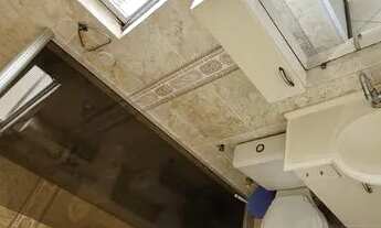 Imagem 2: Oportunidade na Portuguesa - 2 Quartos + Dep