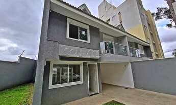 Imagem 2: Confiancce Imóveis Aluga: Lindo e amplo sobrado novo, com bastante espaço de terreno, em l