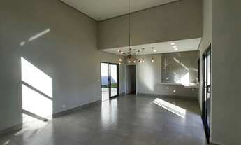 Imagem 2: Casa de condomínio para venda possui 180 metros quadrados com 3 quartos