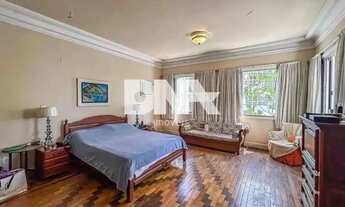 Imagem 7: Casa de rua : Triplex / Residencial / Urca