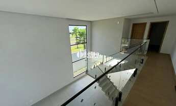 Imagem 5: Sobrado com 4 quartos sendo 3 suítes disponível para a venda no bairro Laranjeiras em Uber