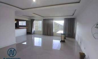 Imagem 6: Casa de 3 Quartos em Condomínio Fechado com Vista Deslumbrante em Albuquerque