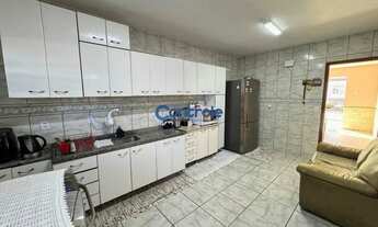 Imagem 2: Casa em São José com 03 dormitórios, sendo 02 suítes e 03 vagas