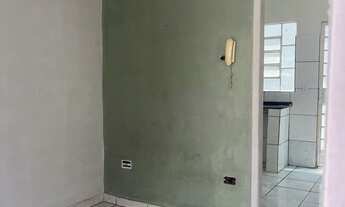 Imagem 2: Aluga se kitnet Casa com 1 dormitório