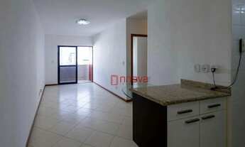 Imagem 2: Aluga apartamento com 1 quarto, varanda, armários completos, ótima localização, 46 m² por