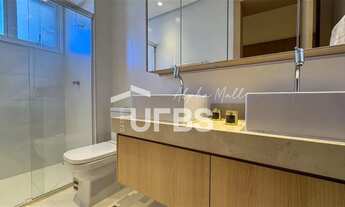 Imagem 2: Apartamento Mobiliado de Alto Luxo no Parque Noronha com Arquitetura Assinada