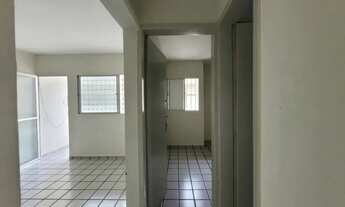 Imagem 7: Apartamento reformado no Residencial Rocha Cavalcante II no coração do bairro do Catolé !!