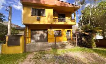 Imagem: Casa Sobrado / Casa com pátio / 3 Dormitórios