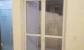 Imagem 5: STUDIO SEM PORTARIA E ELEVADOR/ SEM CONDOMÍNIO/ QUINTAL / SEMINOVO