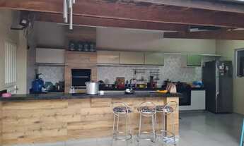 Imagem: Sobrado para venda tem 110 metros quadrados