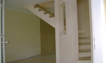 Imagem 3: Excelente casa em condomínio fechado com segurança 24 horas!