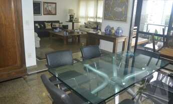 Imagem: Apartamento à venda no bairro Candeal