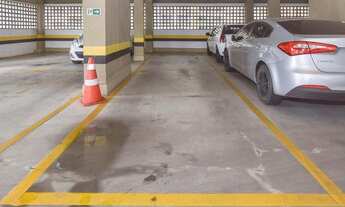 Imagem 2: Garagem para Venda em Curitiba, Centro, 2 vagas