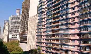 Imagem: ANDAR COM SACADA COM USO MISTO NO CENTRO