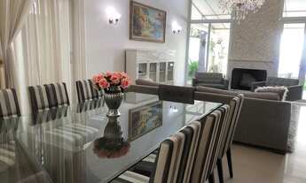 Imagem 3: Casa de condomínio para aluguel s/ Mobília Clean possui 365 metros quadrados com 4 quartos