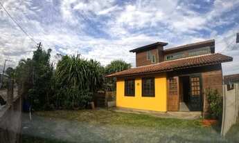 Imagem: Alugo linda casa na praia do Campeche